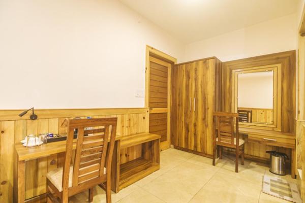 Wow Stayz2 Hotel The Lodge Dharamsala Exteriér fotografie