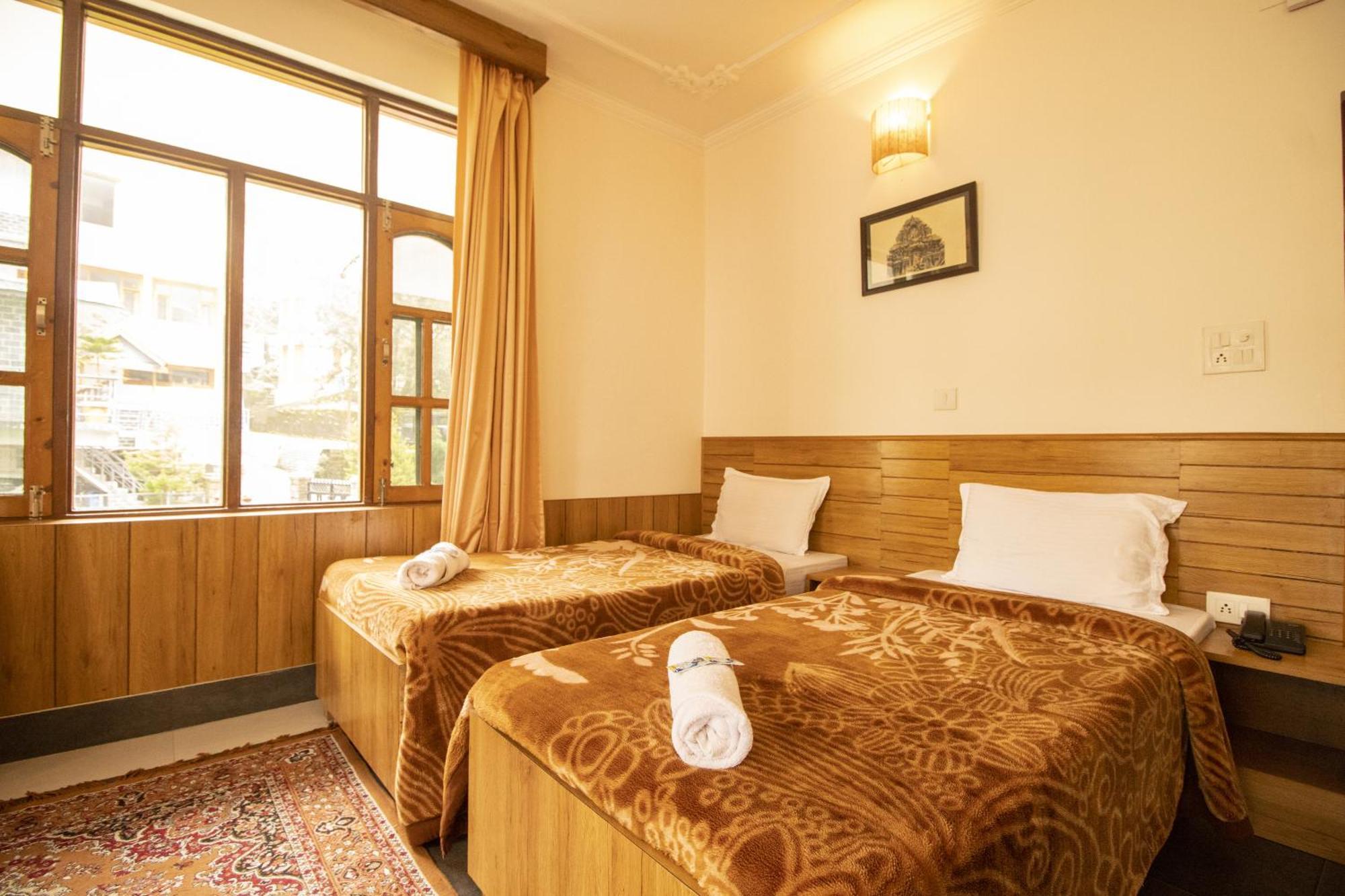 Wow Stayz2 Hotel The Lodge Dharamsala Exteriér fotografie